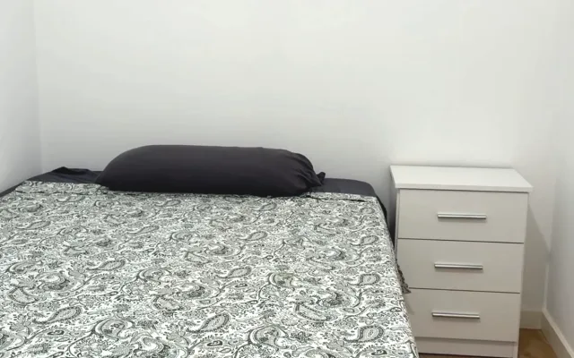 Habitación súper céntrica a 1 minuto de la diagonal