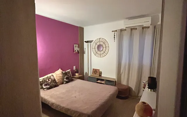 A very nice room for short or long stays