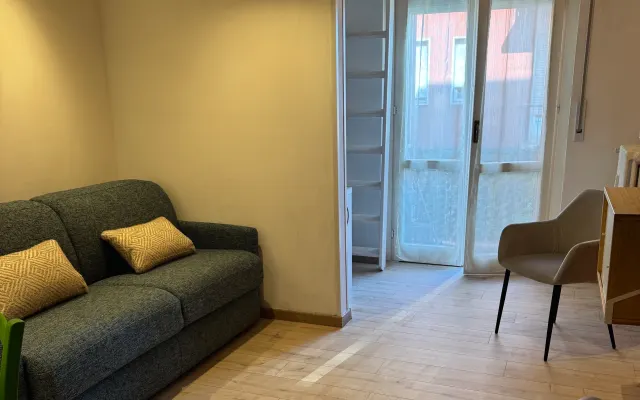 Bright & Cozy Apartment - Direct Subway Access to the Duomo and Salone