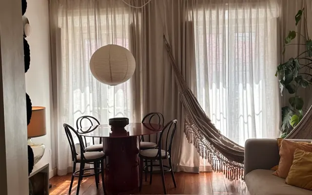 Sunny Terrace Room in Estrela - Tram 28 at your doorstep!