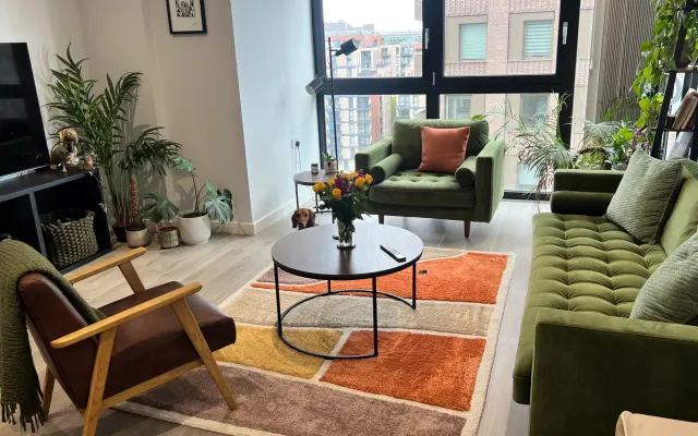 Modern apartment in north London with easy access to central hotspots