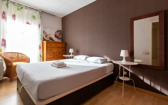 Three-bedroom apartment in Poble Sec