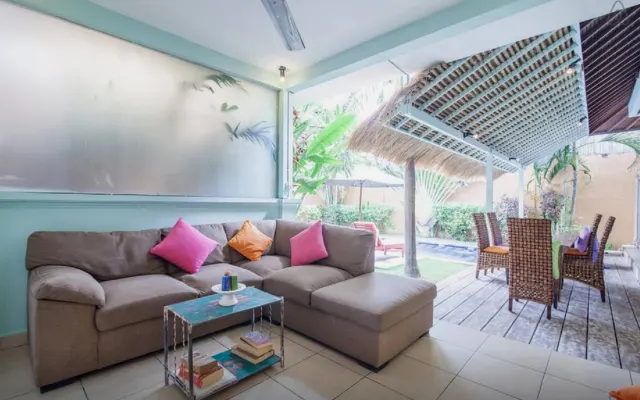 Funky private Seminyak villa with pool at quiet end of the gay bar...