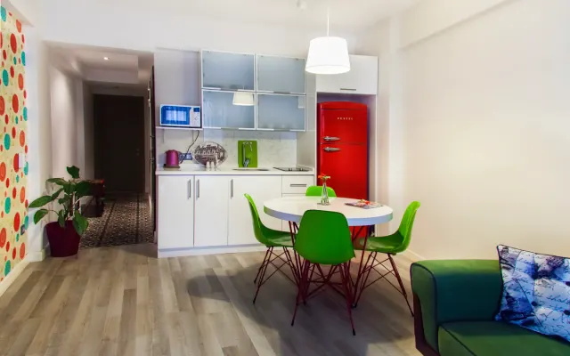 Gorgeous suite 150 mt to Taksim