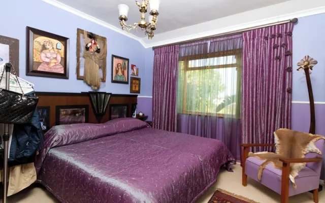 Art Deco Style Bedroom