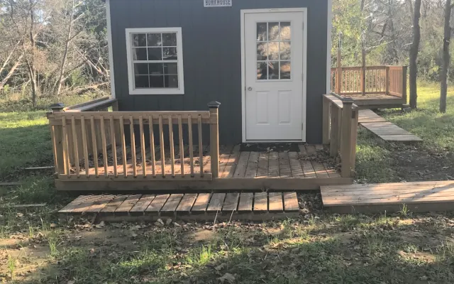 Bear Ranch Bunkhouse Bunk #3