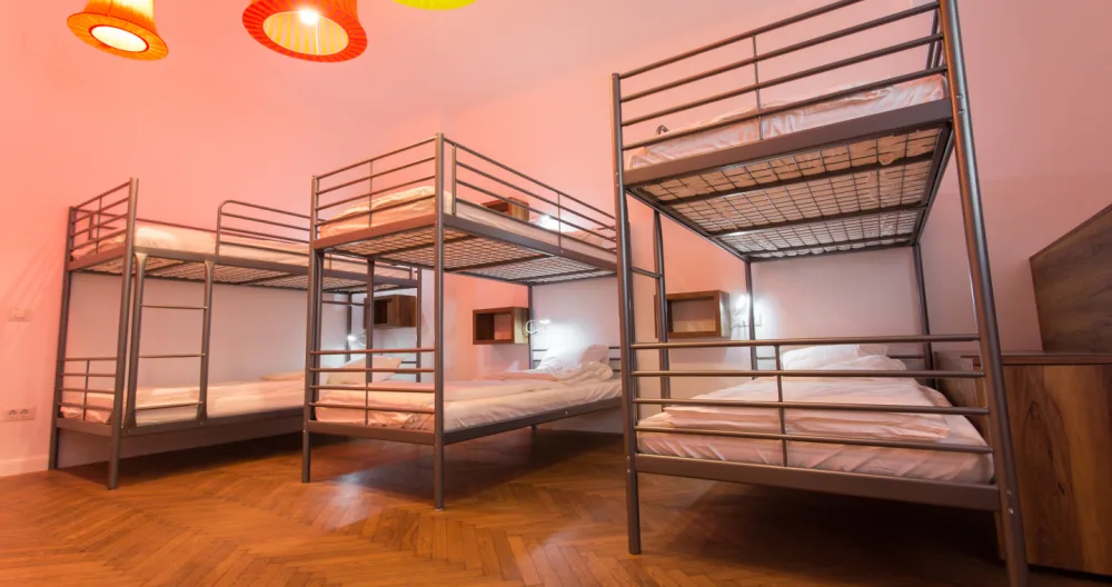 8 Dormitório no First Hostel Bucharest - Foto 1