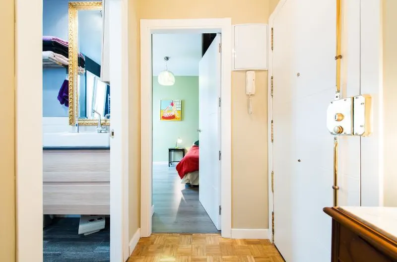 Glänzendes und ruhiges Zimmer im Stadtzentrum (2Einzelbetten) - Foto 1