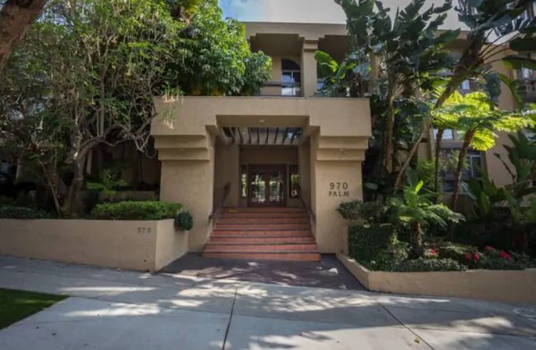 Entire condo 2 bedrooms 2 baths $250 - Picture 1