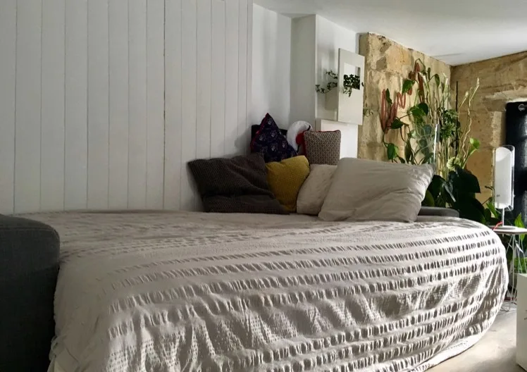 Large sofa bed in mezzanine near downtown Vegetal Urban Century - Picture 1