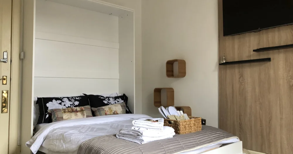 Quarto privado espaçoso e encantador, perto de atracções turísticas. - Foto 1