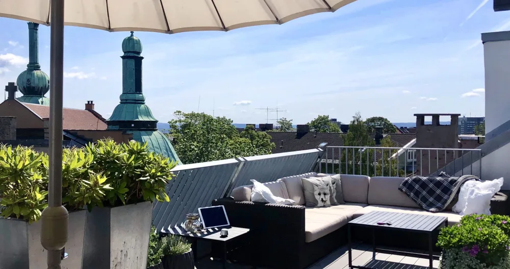 Amazing City Penthouse – Private room& bath – 50sqm rooftop terrace - Picture 1