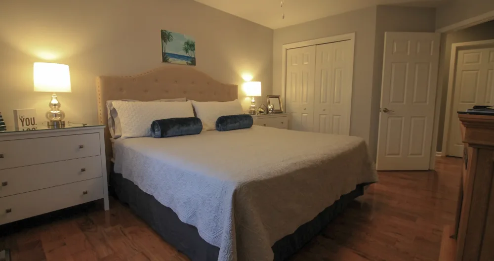 Late Bookings Welcome! Hot Tub and King Bed! - Picture 1