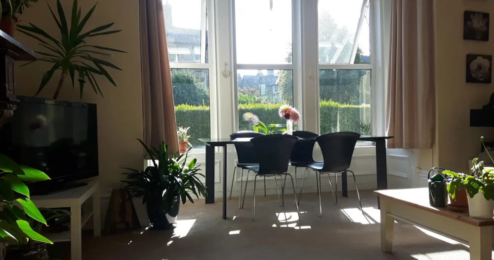 Ampia camera spaziosa in un grazioso edificio vittoriano - Foto 1