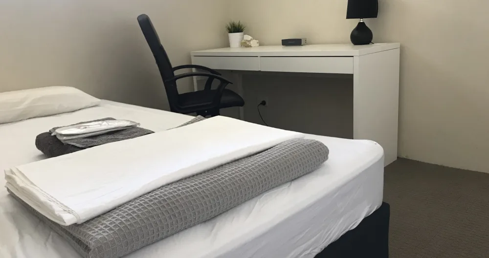 Little cute room in a convenient Inner city suburb  - Picture 1