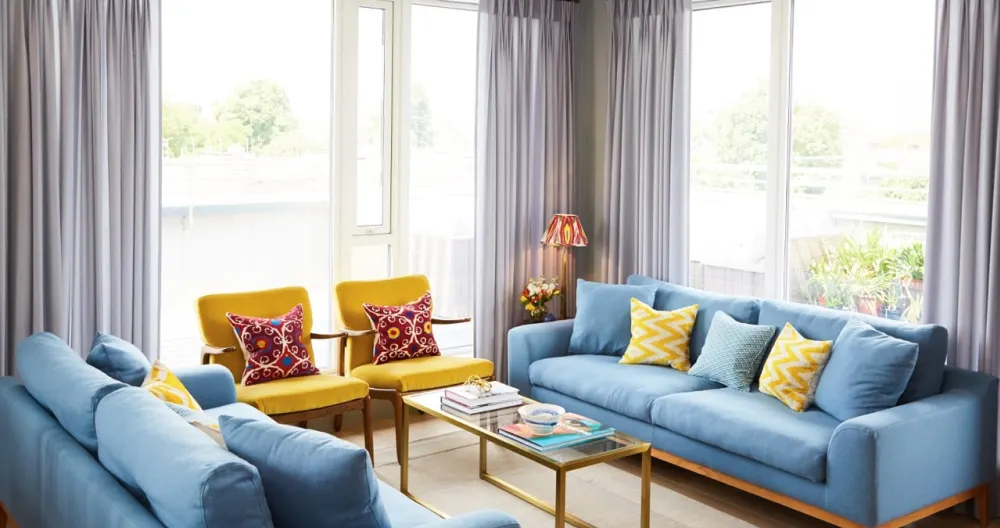 Jeremys Inserat auf misterb&b - Sitting room looking towards Central London 
