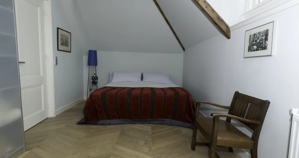 Lussuosa camera da letto e bagno in una proprietà di alto livello. Posizione super! - Foto 1