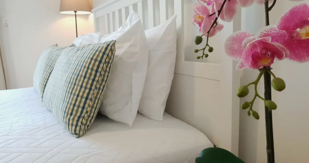 Espaçoso 110M2 2Tomadas 2Casas de banho/ Gazi-Centro Atenas/ até 6Hóspedes - Foto 1