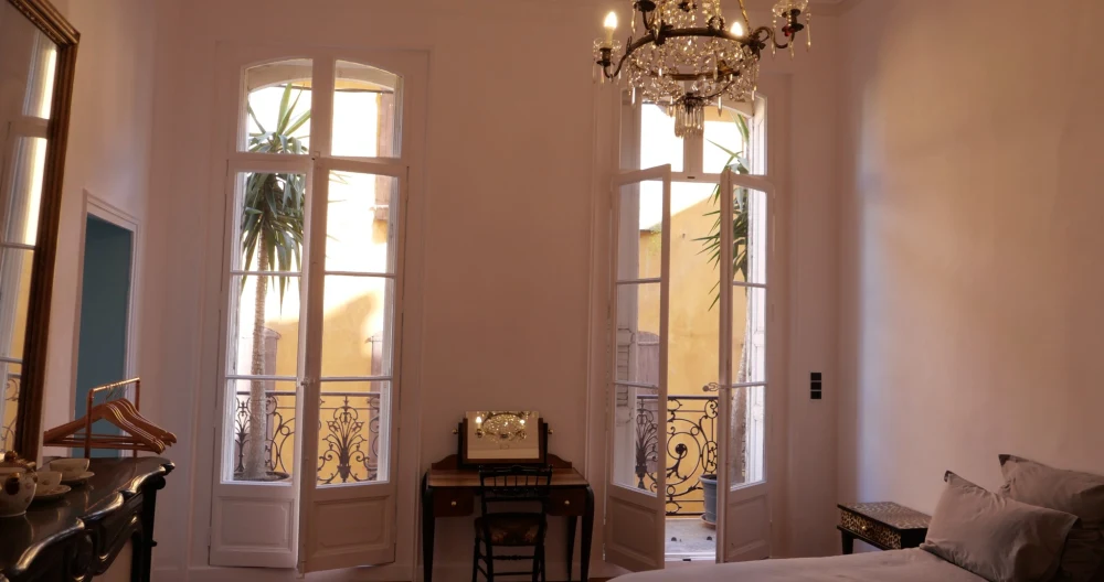 CHARMING SUITE PERPIGNAN CENTRAL - Picture 1