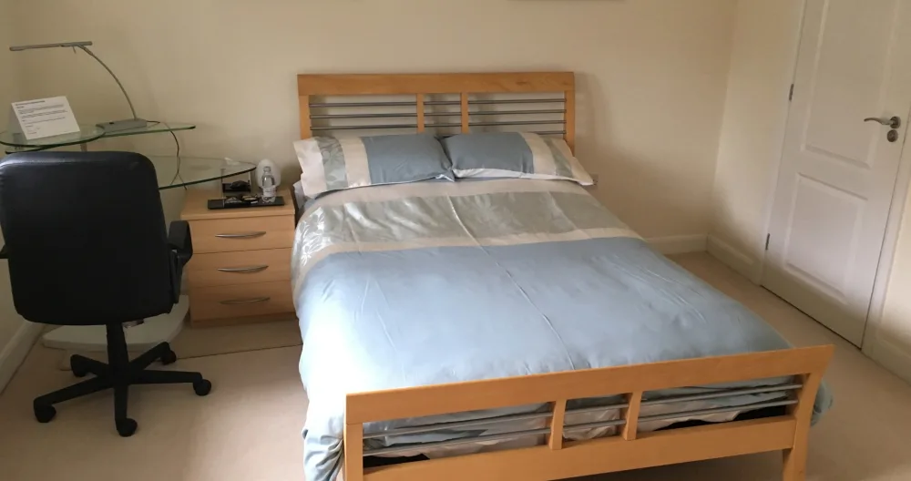 Lakeside large double en-suite room with fabulous facilities & views - Picture 1