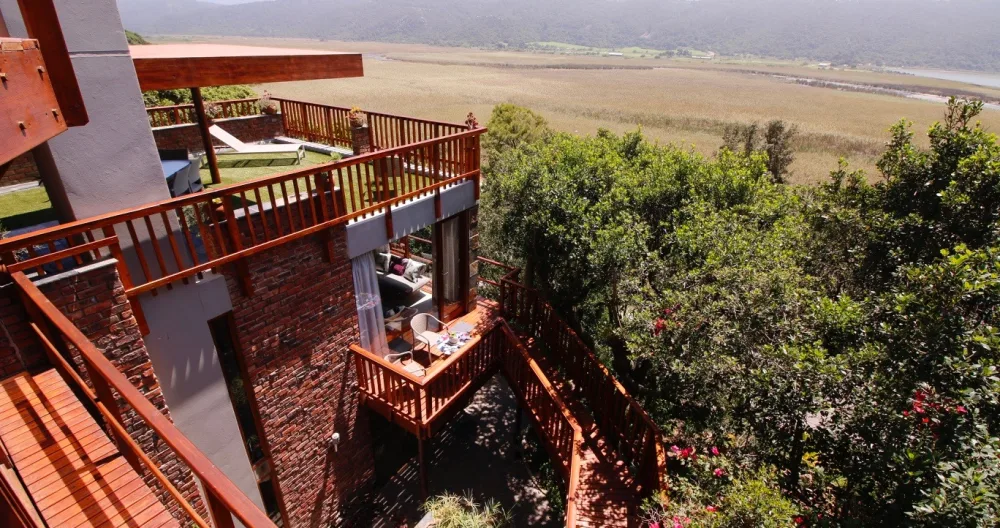 Klaus's listing on misterb&b - House & environment