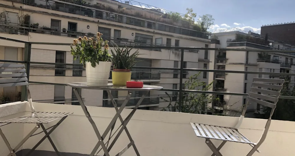 Apartment 15th prox. Seine quays / Eiffel Tower - Picture 1
