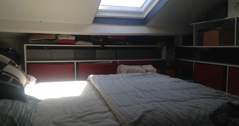 Chambre en mezzanine dans un appartement moderne - Photo 1