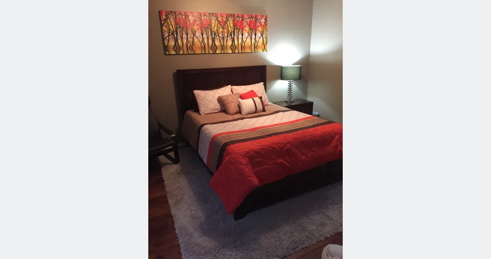 Privater Eingang zum gemütlichen Schlafzimmer - Foto 1