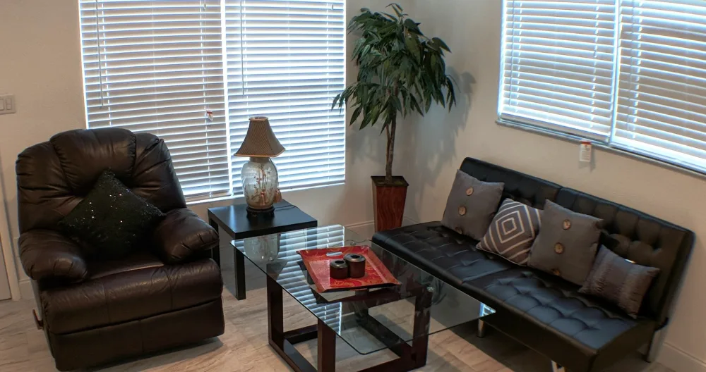 Sarasota Downtown All Inclusive Town house ! !! - Photo 1
