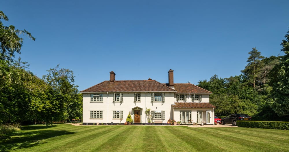 Cosy double room 1920s rectory. Proper B&B. Pool. Ask about Naked optn - Picture 1
