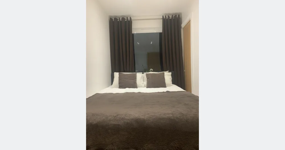 A king sized bed awaits you in central London! - Picture 1