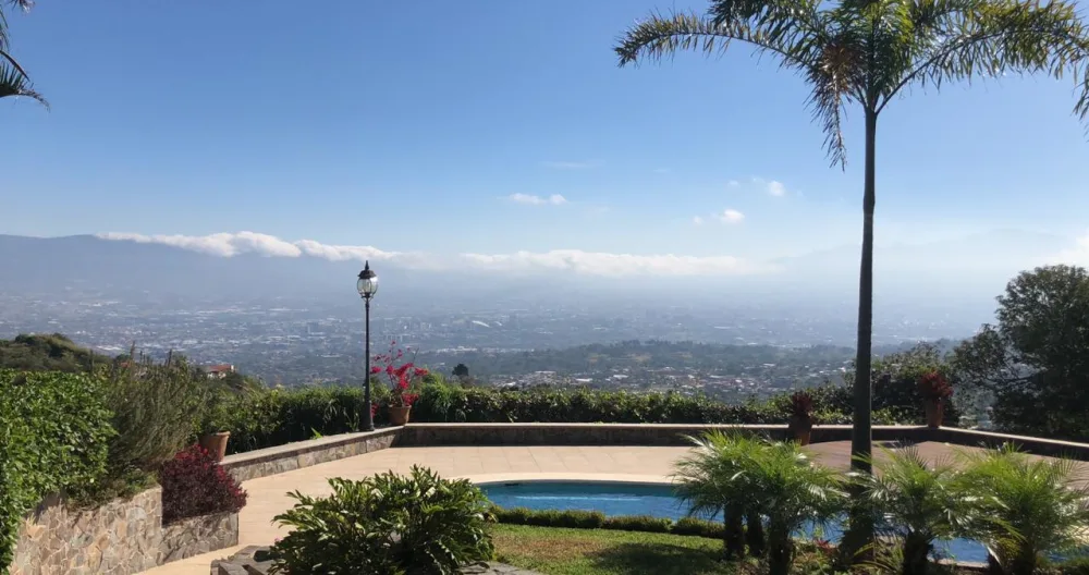Incredibile vista sulla città / Pensione a Escazú - Foto 1
