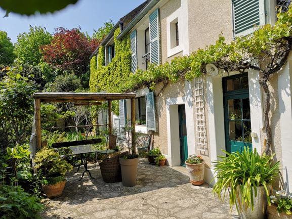 Sous les toits de Boissettes  - Photo 1