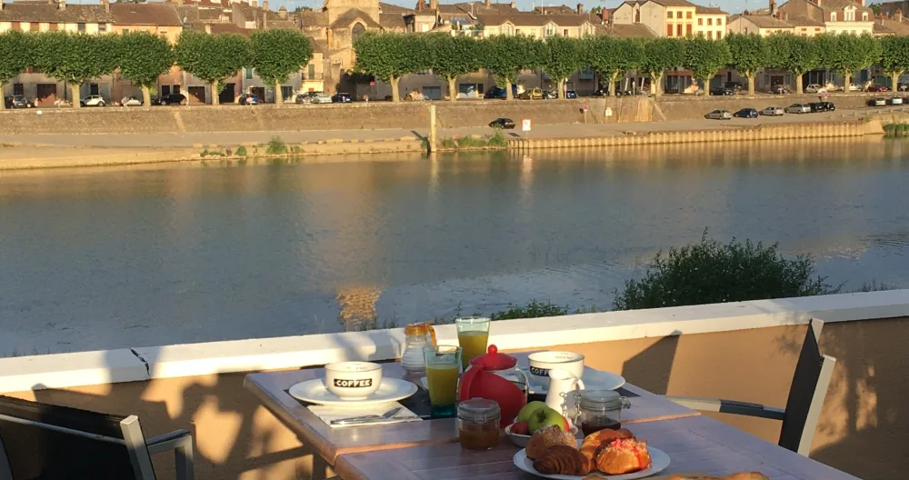 Les jardins de la Saône: bed and breakfast e gîtes - Foto 2