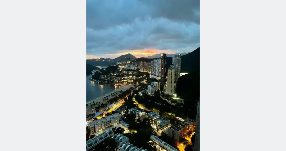 Étage privé dans un triplex de luxe avec vue sur la plage de Repulse Bay - Photo 2