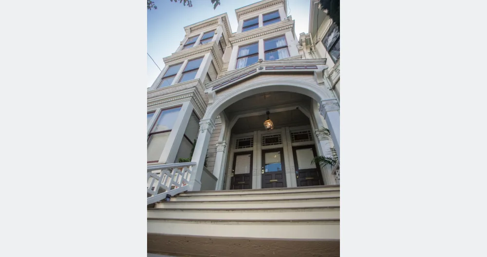Stay in Victorian Home Central SF - Close to Castro, Subway and Bus - Picture 1