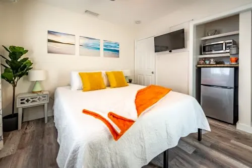 The Agustin Guesthouse - Chambre double au bord de la piscine - Photo 2