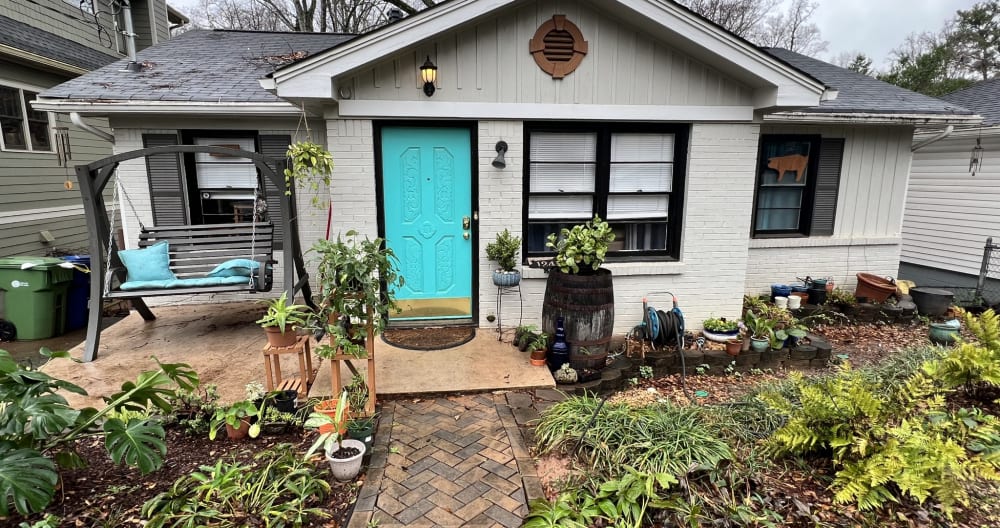East Atlanta Pigs and Pineapples - 3 bedrooms - Picture 1