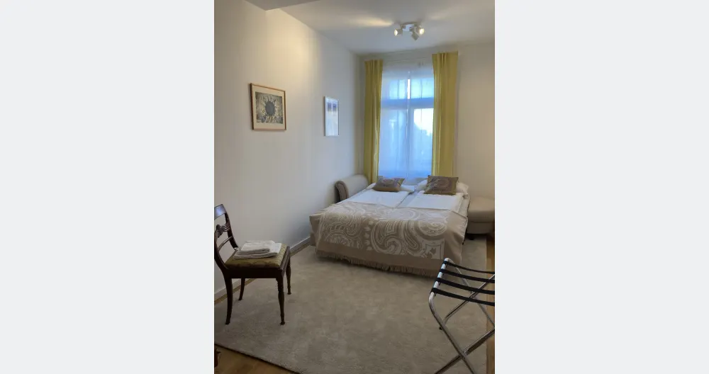chambre privée | proche du centre | calme - Photo 2