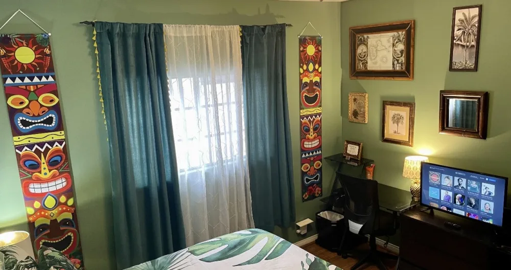 Tropical Paradise Suite In A Mansion - Picture 2