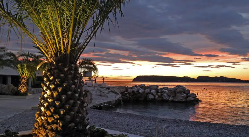 CHARMANTE WOHNUNG IN DER NÄHE DES SUNSET BEACH, TOLLE LAGE - Foto 1