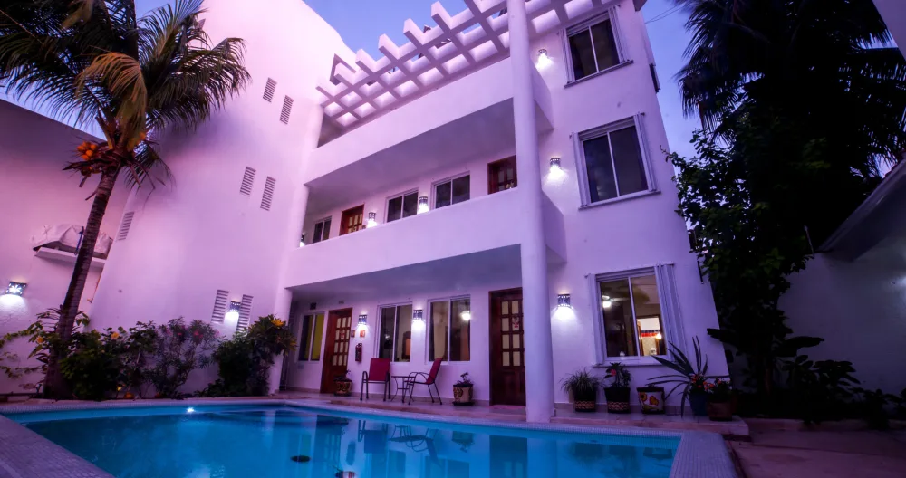 Hotel Villa Deja Blue & Restaurant - Picture 1