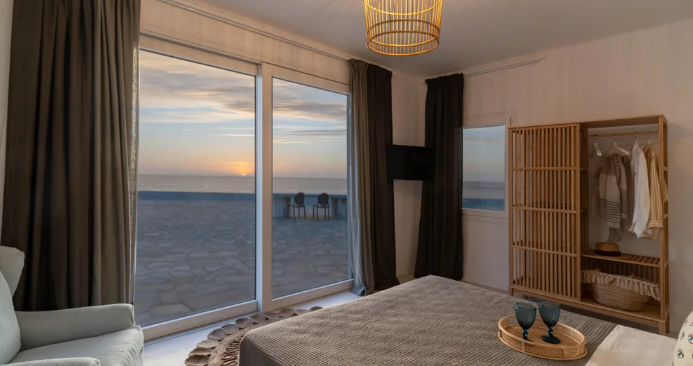 Villa Meliona | Neo-traditional seafront stone-house with epic sunsets - Picture 1