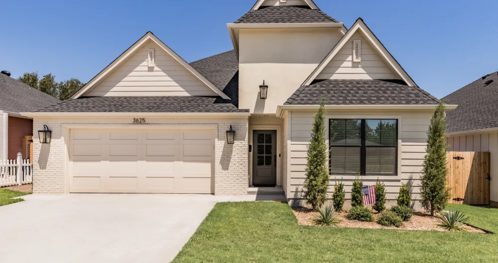 Modern 3BR/2BA House in Central OKC - Picture 2