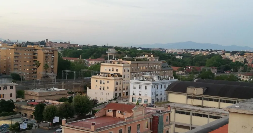 Rainbow FLAT no telhado romano - Foto 2