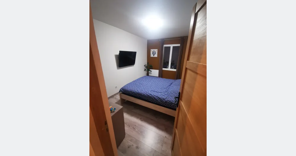 Maison de village sur 2 étages, cœur du centre-ville - Photo 1
