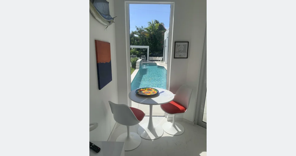 Casa de hóspedes individual n.º 2, só para homens, com opção de vestuário, perto de Wilton Manors - Foto 1