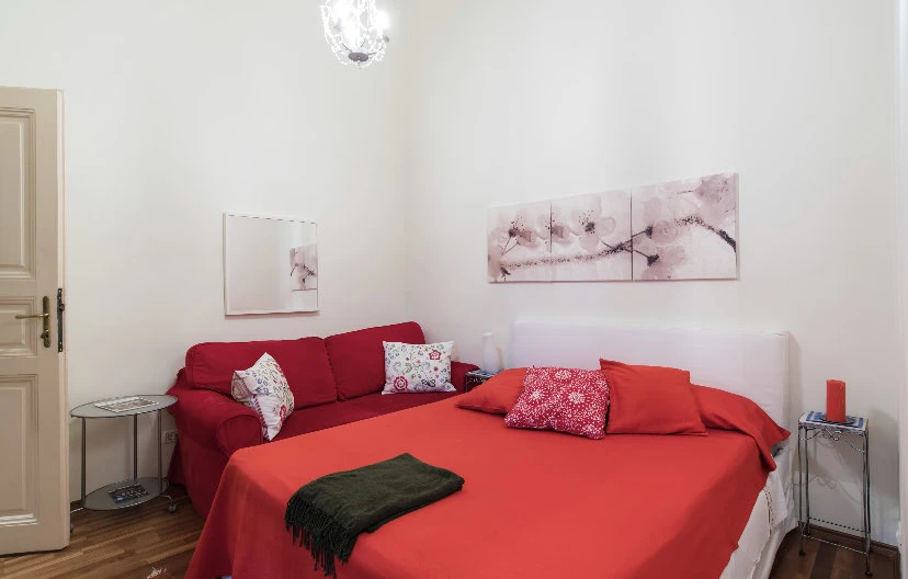 Fantastic place to stay in Budapest - Picture 2