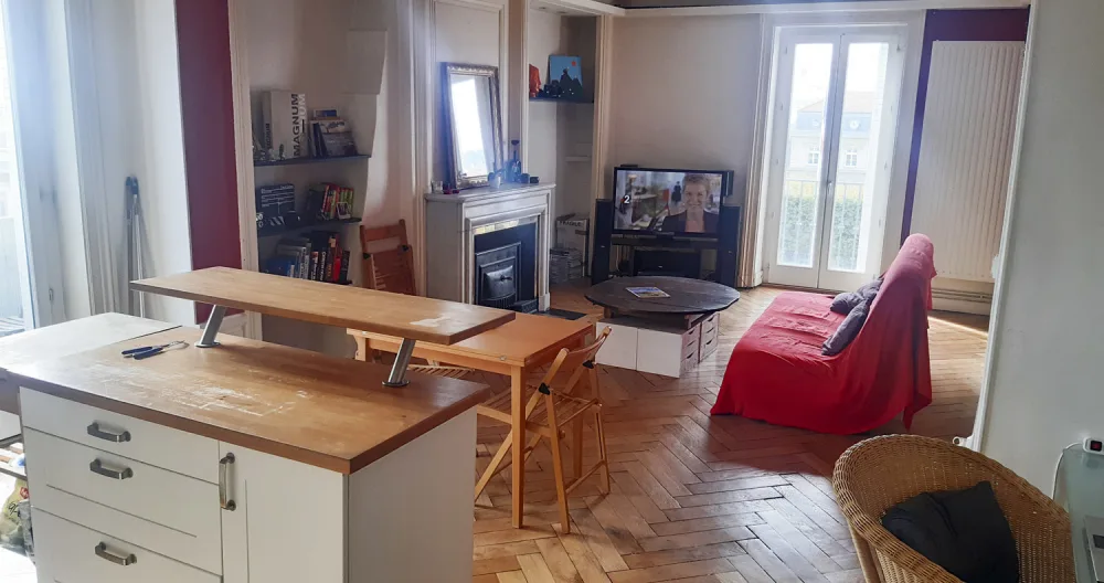 Apartamento Lyonnais no último andar com varanda - Foto 2
