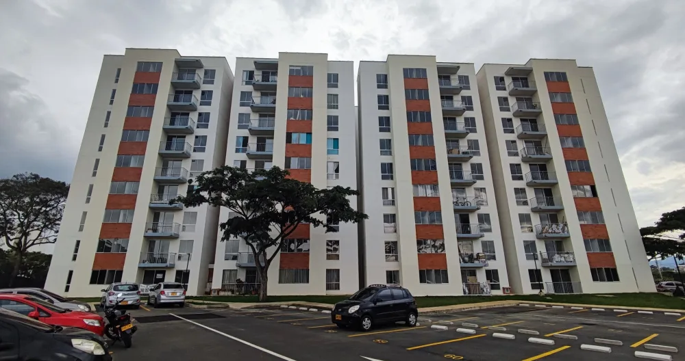 Room Apartment good location, excellent view, easy access, easy access to the - Picture 1